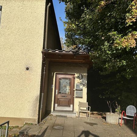 Gemuetliche Gaeste Suite Fuer Ruhige Naechte. Zentral Ichenhausen Habitación foto