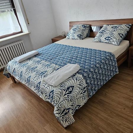 Gemuetliche Gaeste Suite Fuer Ruhige Naechte. Zentral Ichenhausen Exterior foto
